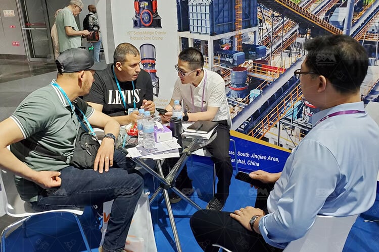 Canton Fair 2024 is In Full Swing! Meet 幸运168赛车彩票网 at 20.1N01-02